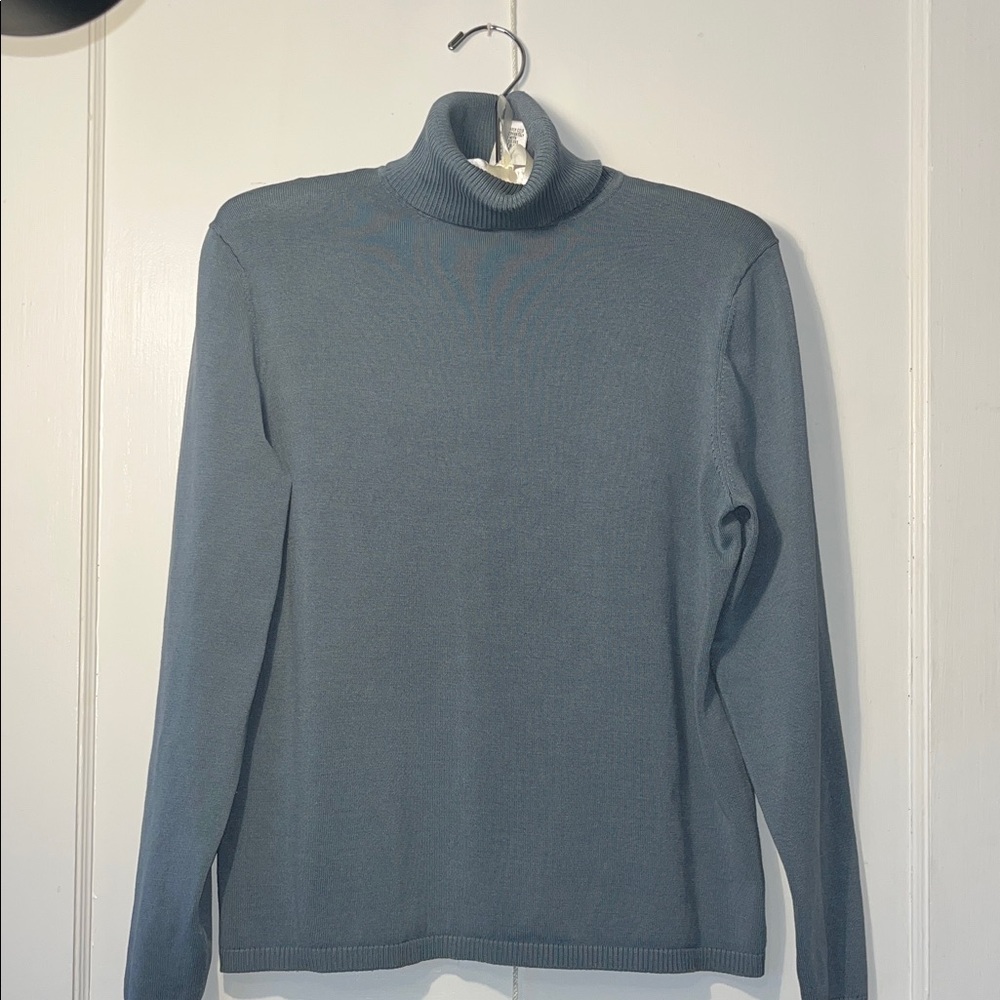 Pursuits Ltd Smokey Blue Ribbed Silk Knit Turtleneck Sweater Size Small